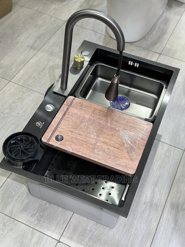 Luxury Cabinet Sink With Cup Washer · Photo 1