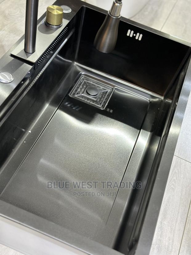 Luxury Cabinet Sink With Cup Washer · Photo 4