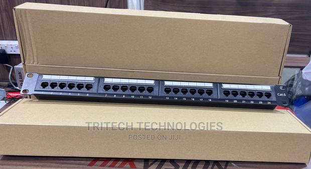 24port Patch Panel Cat6 · Photo 1