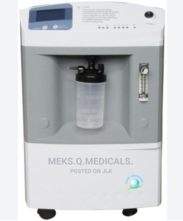 Oxygen Concentrator 5ltrs · Photo 2