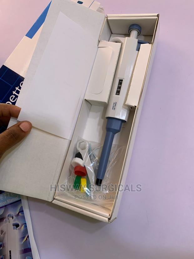 Pipette Machine · Photo 3