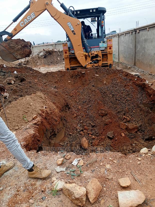 Swimming Pool Construction · Photo 7