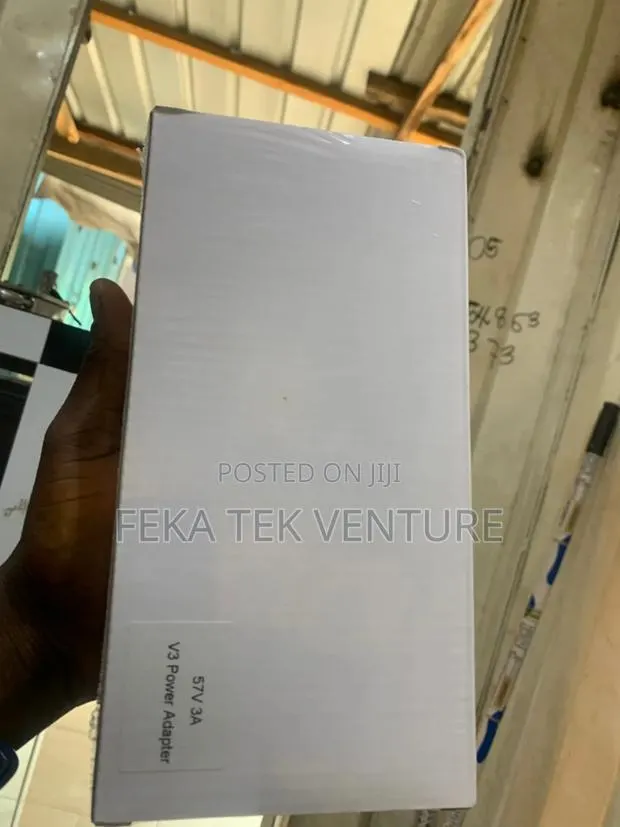 Gen 3 Power Adapter Solid Replacement · Photo 1
