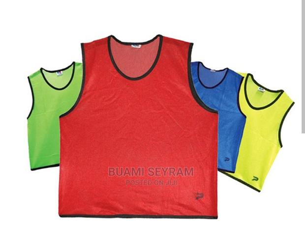 Football Bibs · Photo 1