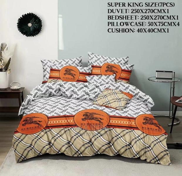 Super King Duvet Set · Photo 1