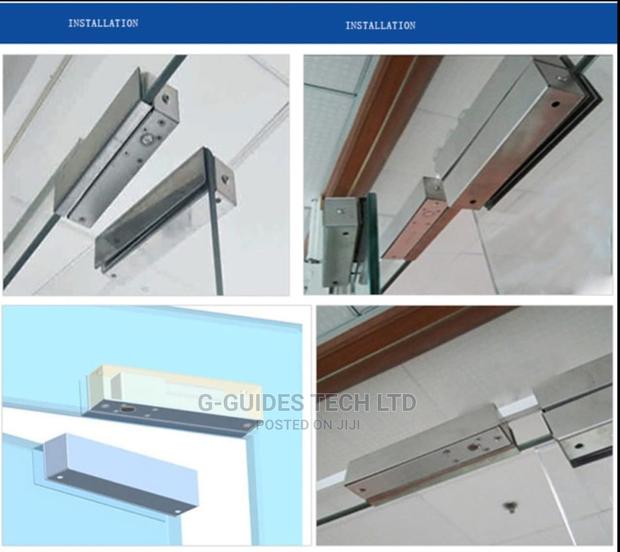 Fully Frameless Glass Door Electric Bolt Door Lock · Photo 5