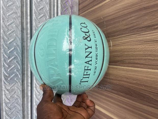 Original Spalding Basketball at Cool Price · Photo 4