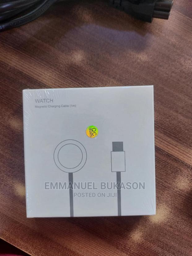Apple Watch Charger · Photo 1