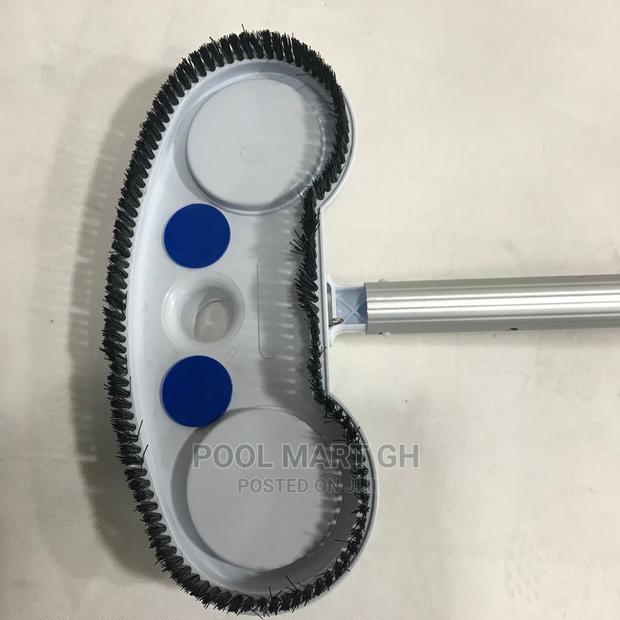 Pool Vacuum Brush/Vacuum Head · Photo 3