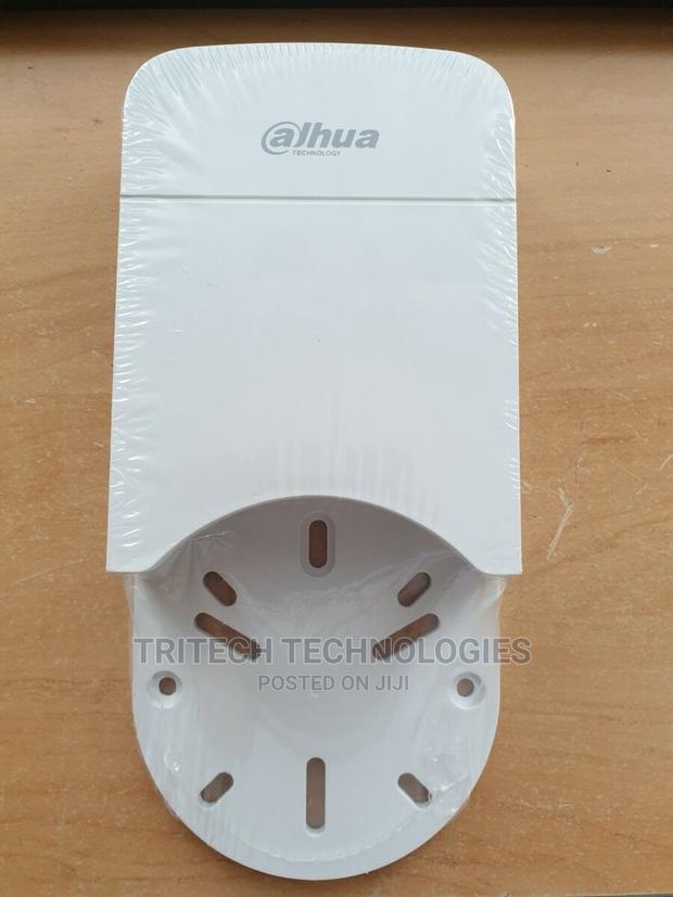 Dahua Plastic Junction Box Pfa12a · Photo 1