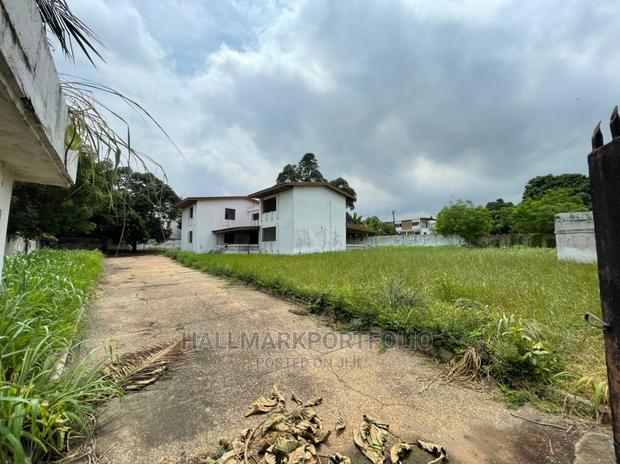1 Acre of Titled Land for Sale at Cantonment · Photo 1