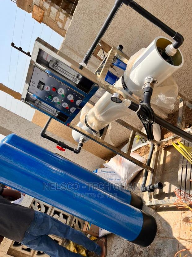 Use Reverse Osmosis Machine · Photo 8