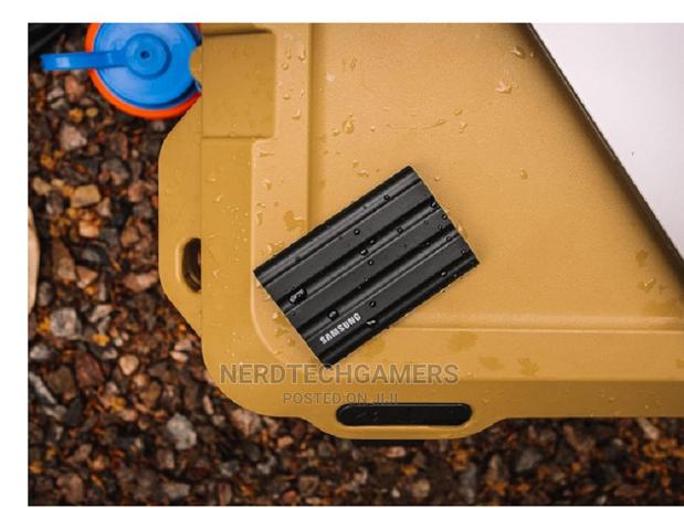 Samsung Portable SSD T7 Shield (Mu-pe1t0s/Eu), 4tb, USB 3.2 · Photo 4