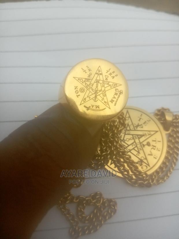 Tetragrammaton Ring · Photo 1
