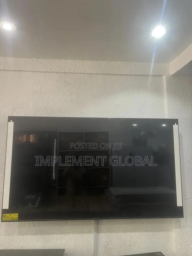 75 Inch LG Uhd TV · Photo 1