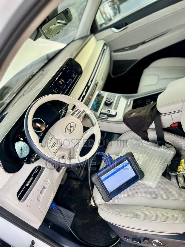 Auto Diagnostic Center · Photo 1