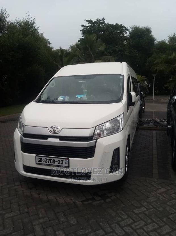 Rent a Minibus - Toyota Hiace for Rent- Buses for Rent · Photo 1