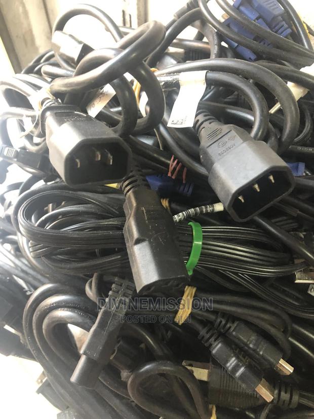Ups Power Cable · Photo 2