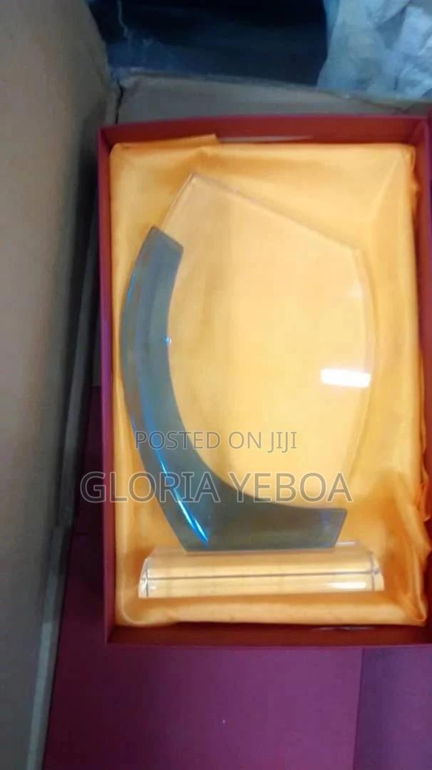 Award Plaque · Photo 7