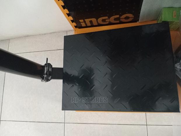 Electronic Scale 100kg Ingco · Photo 4