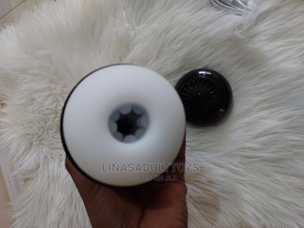 Rechargeable Device for Men · Photo 1