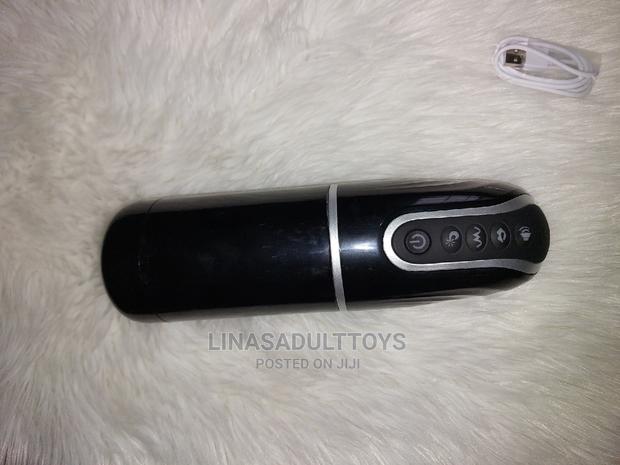 Rechargeable Device for Men · Photo 3