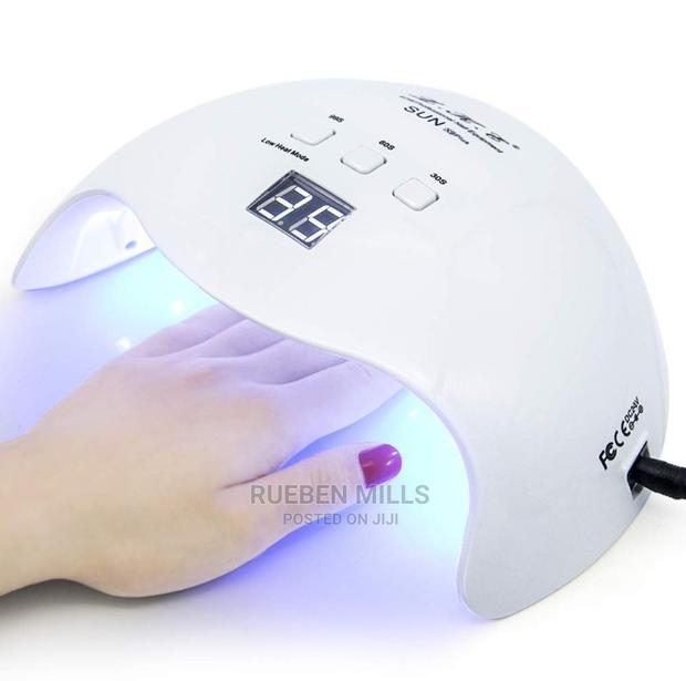 Professional Nails Dryer · Photo 1