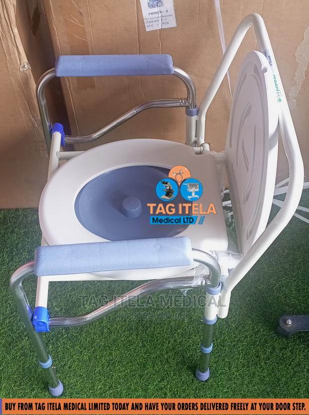 Commode Seat (Without Wheels) · Photo 3