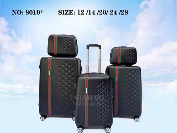 Unbreakable 5 Set Trolley Suite Case · Photo 1