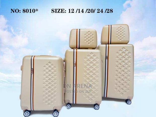 Unbreakable 5 Set Trolley Suite Case · Photo 2