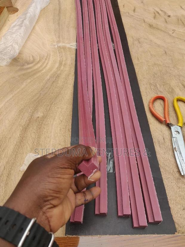 Marble Board Pool Level Tire · Photo 2
