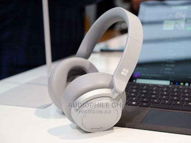 Microsoft Surface Headphones 2 With Active Noise Cancelling · Photo 1