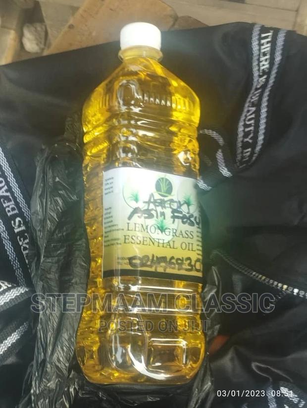 Lemongrass Oil · Photo 1