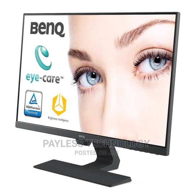 Benq 27 Inches Monitors · Photo 1