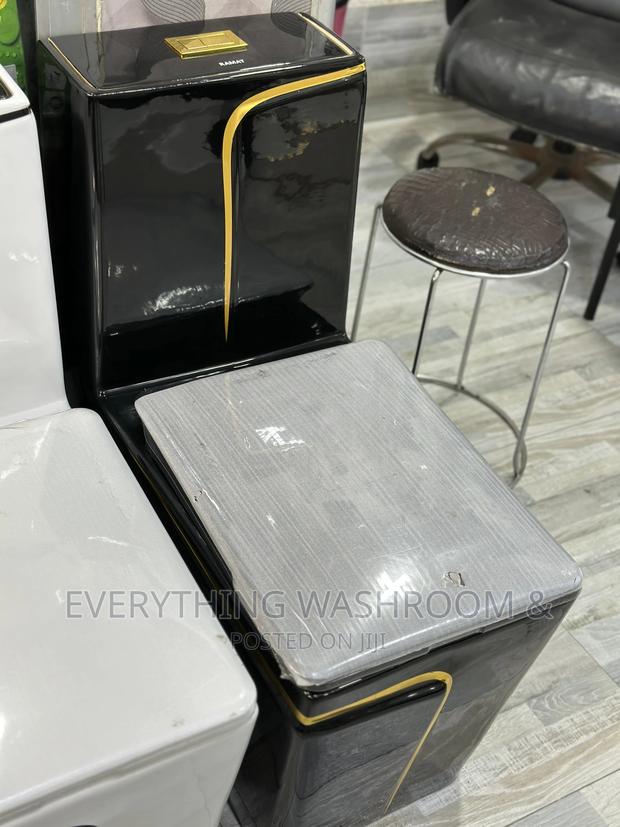 Gold and Black Wc-British Designed Wc-Master Bedroom Wc-WCS · Photo 6