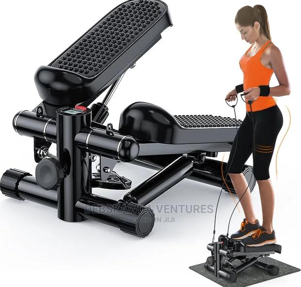 Mini Stepper With Resistance Band (100kg-120kg) · Photo 1