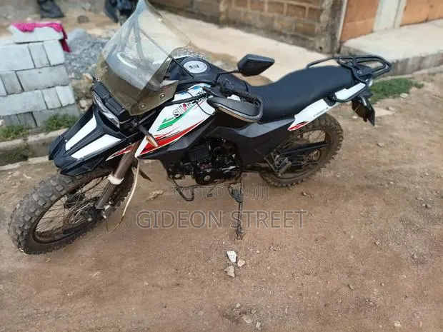 Shineray XY250GY-9C 2025 White · Photo 1