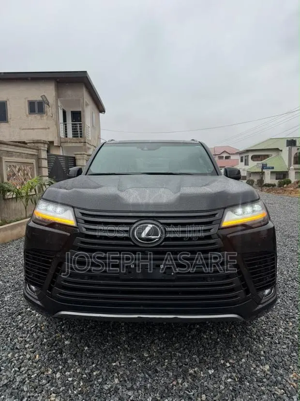 Lexus LX 600 2024 Black · Photo 1