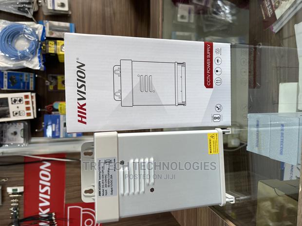 Hikvision Power Supply 12V20A · Photo 3
