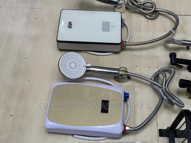 Instant Water Heater_british Design Instant Water Heater · Photo 2