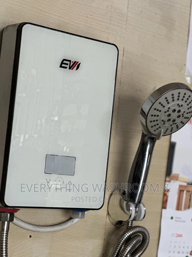 Instant Water Heater_british Design Instant Water Heater · Photo 1