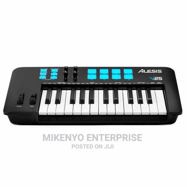 Alesis V25 Midi Controller · Photo 2