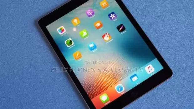 Apple iPad Pro 9.7 (2016) 128 GB Black · Photo 1