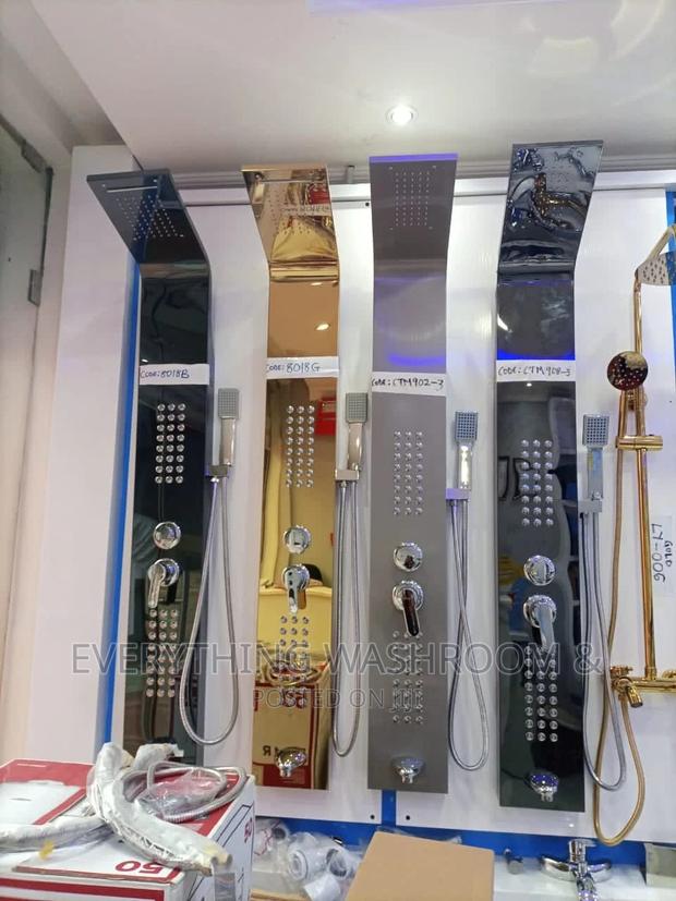 Shower Panel_rainfall Shower_modern Shower_all Colours · Photo 1