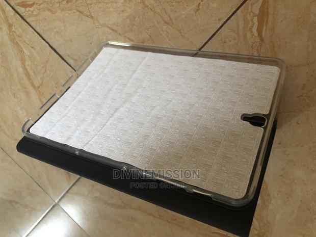 T825 Samsung Tab.S3 9.7 · Photo 3