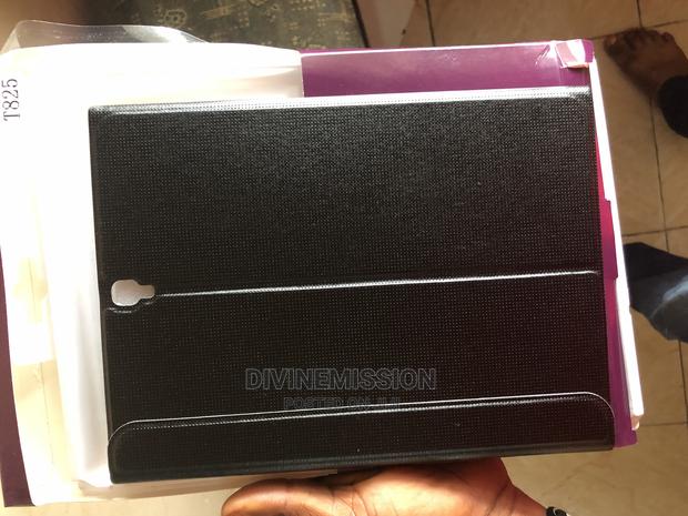 T825 Samsung Tab.S3 9.7 · Photo 1