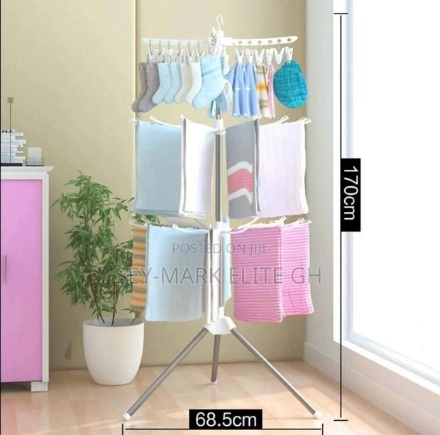 3 Tier Collapsible Umbrella Clothes Drying Rack · Photo 1