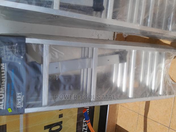 Foldable Ladder 4x4 · Photo 2