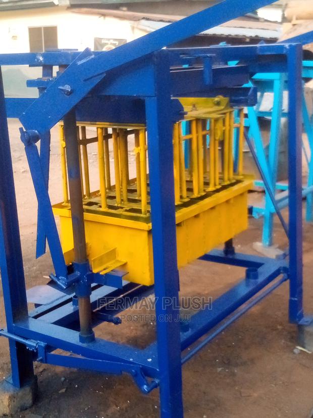 Solid and Compact Block Machine in Ghana · Photo 1