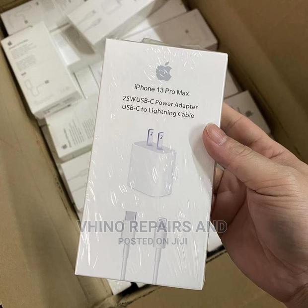 Original iPhone Chargers · Photo 2